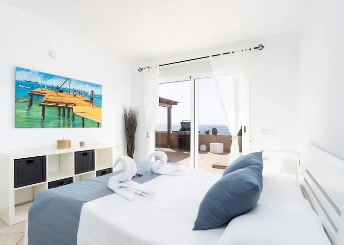 Casa Almendra: Oceanview Oasis With Private Pool And Family-friendly Amenities